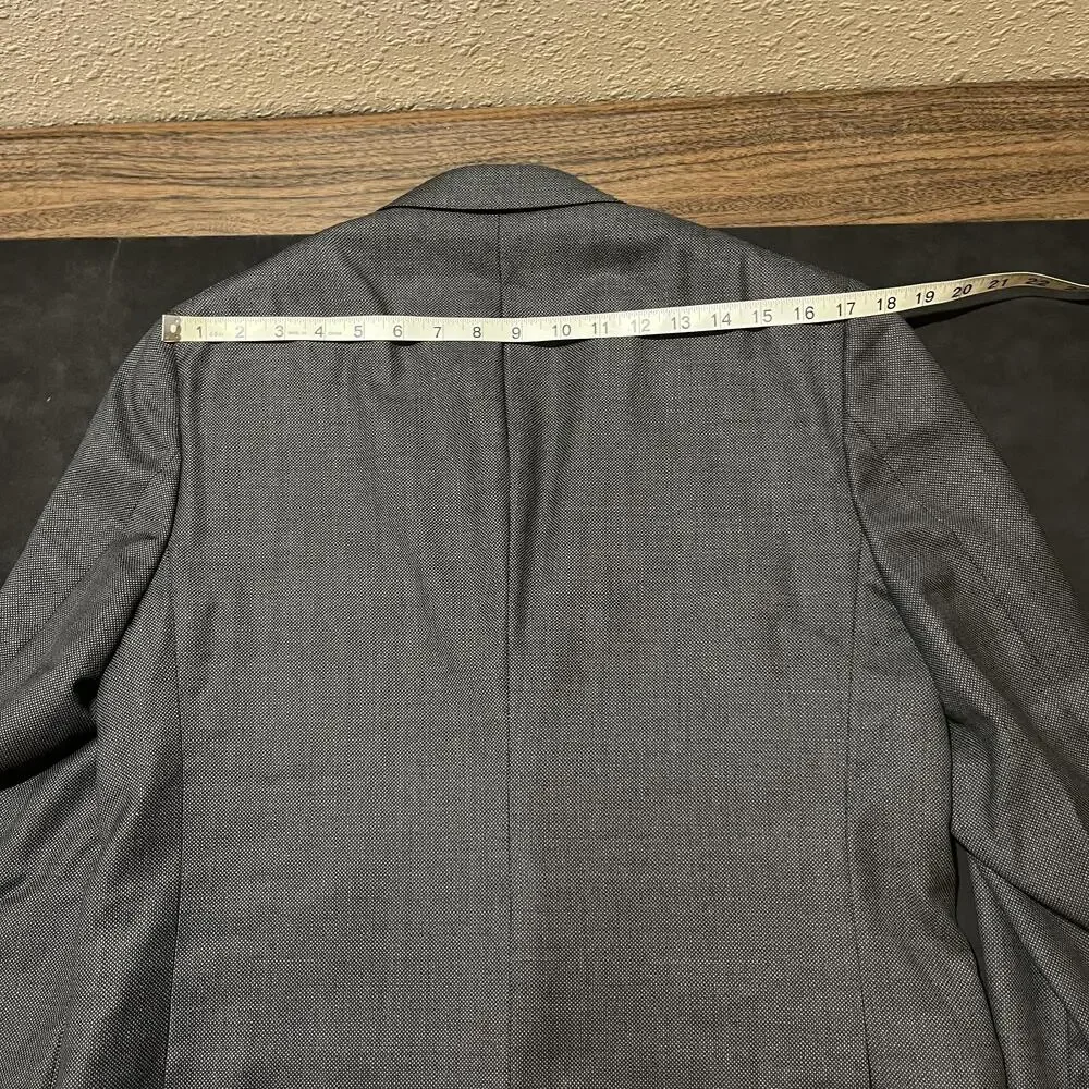 isaia brand napoli
